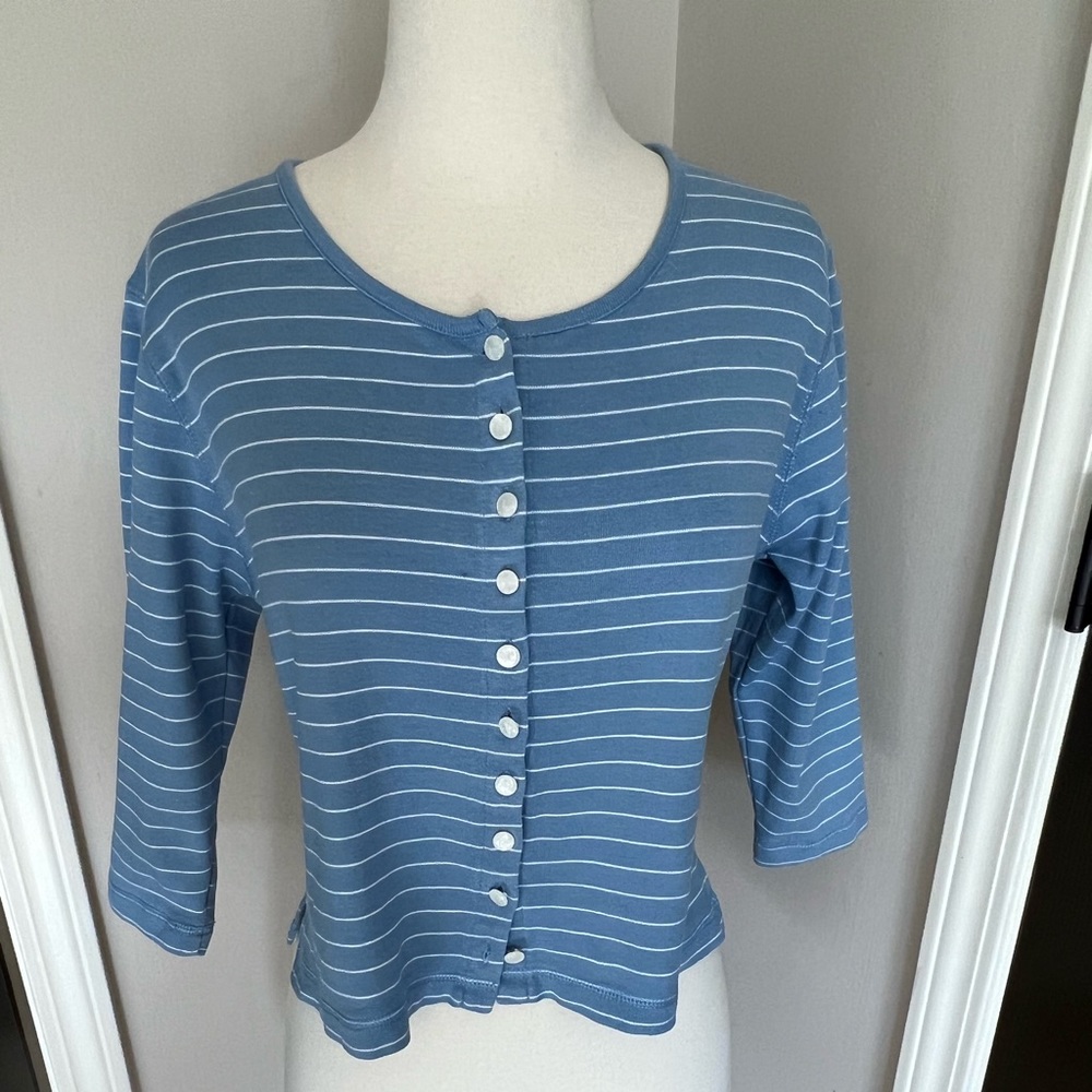 Moda international jersey buttoned top L